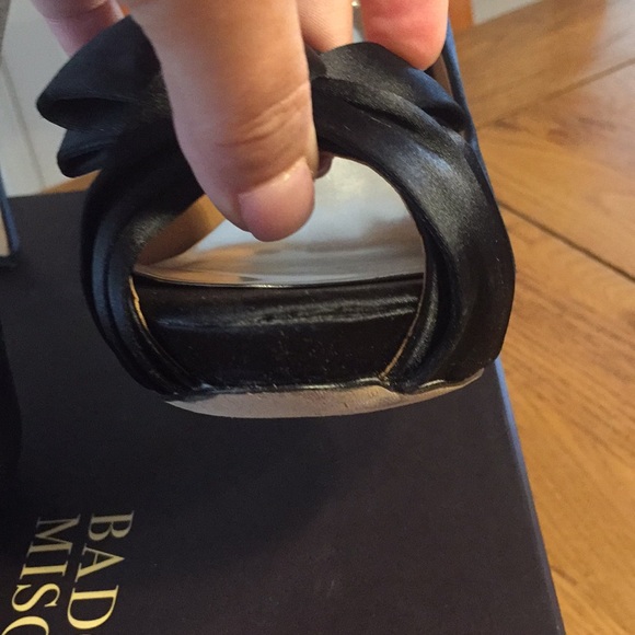 BADGLEY MISCHKA EXCELLENT CONDITION - Picture 6 of 7